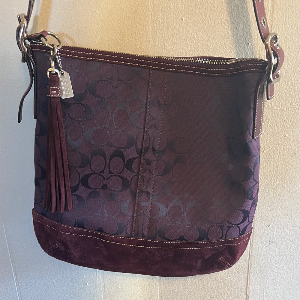 Coach vintage signature Jaguard and suede zip top - Picture 2 of 12